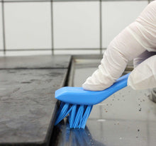 Load image into Gallery viewer, Detail Brush with Scraping Edge, Stiff (V3951)